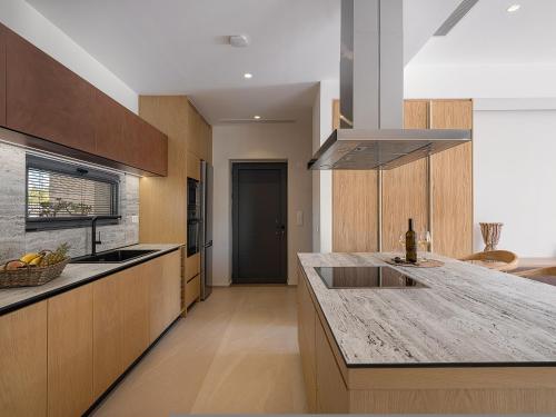 Dapur atau dapur kecil di Villa Thimi - Luxury Family Villa - Private Pool