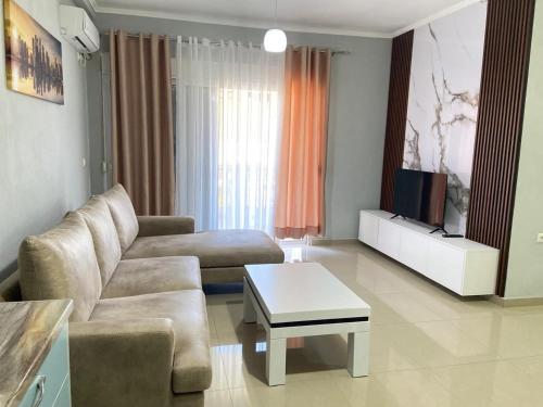 David Apartment Sarande