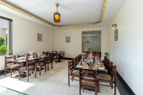 Restaurace v ubytování Surya Kothi Resort