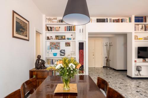 Bright and spacious flat in the hearth of Rome