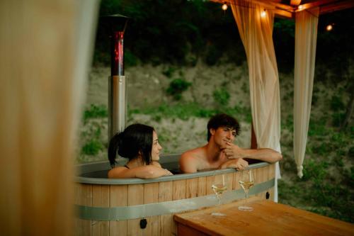 Glamping Il Rifugio dei Marsiの宿泊客