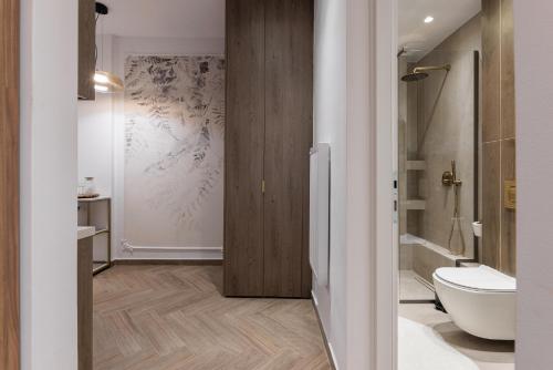 F & B Collection - 3 Bedroom Flat