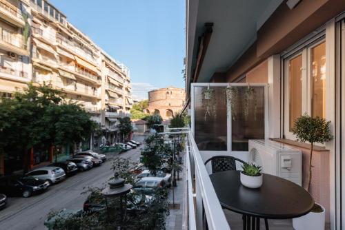 F & B Collection - 3 Bedroom Flat