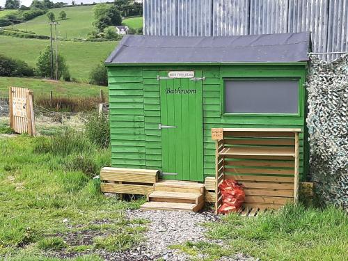 Fotografie z fotogalerie ubytování Kerrib Farm Shepherds Hut v destinaci Pomeroy