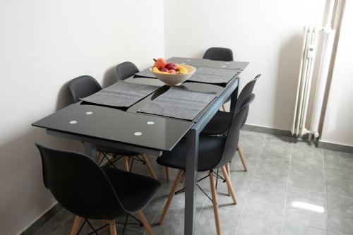 Spacious Central Flat in the heart of Athens!