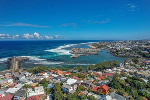 an aerial view of a city and the ocean at T3 - 100m2 - Résidence Georgette in Terre Sainte
