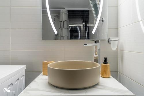 Danae's - Luxury & Modern Apartment in Egaleo-Athens