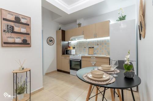 Danae's - Luxury & Modern Apartment in Egaleo-Athens