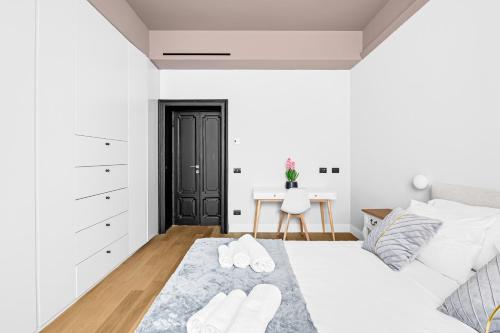 Luxury Penthouse - 5 min to Duomo