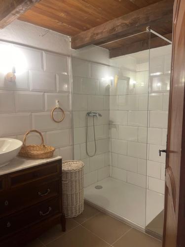 Koupelna v ubytování Le Duplex Camarguais