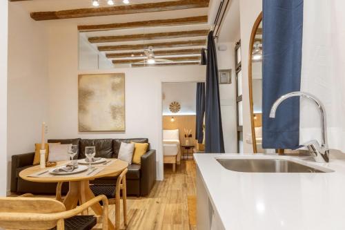 Lodging Apartments Almirall Beach B1