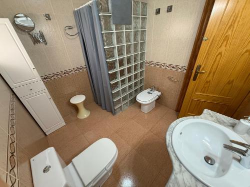 Ένα μπάνιο στο Casa Cele