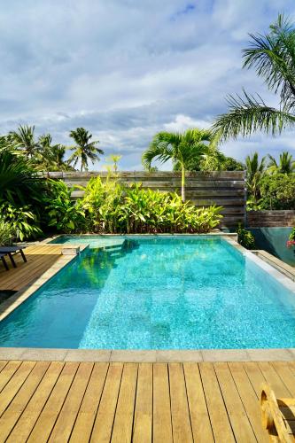 Kolam renang di atau dekat dengan Villa Acacias - Piscine et vue panoramique