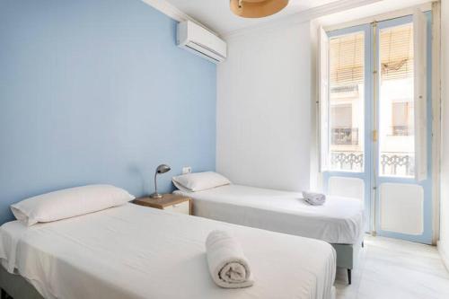 Super Flat 3 rooms 1 toilet Center wifi AC