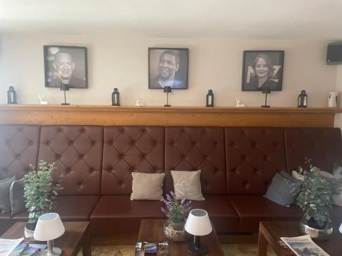 Χώρος καθιστικού στο Hotel Beverly Hill