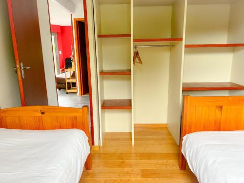 Postel nebo postele na pokoji v ubytování Chalet Le Fourcat - Gite 4 people - Pyrenees