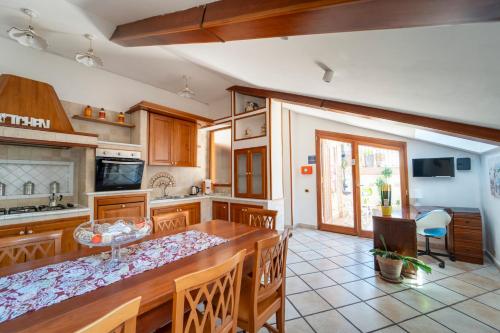 Casa Raffaela with Terrace by Wonderful Italy