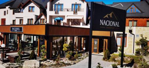 Здание апартаментов/квартиры