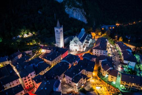 Γενική άποψη της πόλης Gemona del Friuli ή θέα της πόλης από  αυτό το διαμέρισμα