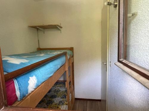 Postel nebo postele na pokoji v ubytování Appartement tennis randonnées - Gresse en Vercors - Résidence les Centaures