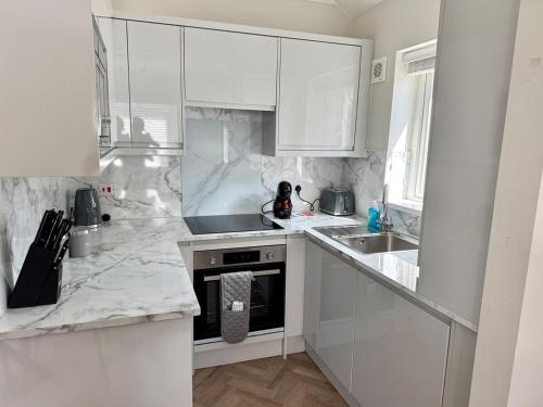 Beautiful City Centre Apartment 2BR photo 12