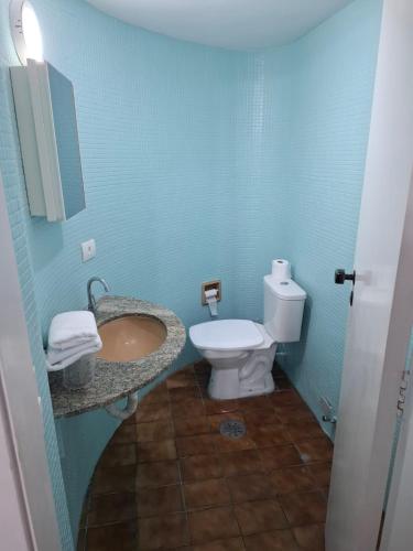 Ένα μπάνιο στο Flat liberdade