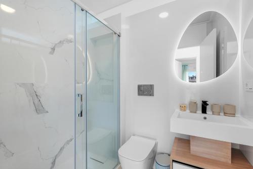 Ένα μπάνιο στο Calma Garden - Apartment Quesada