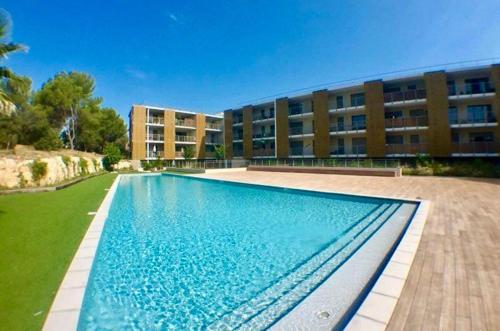 Terrasse, clim et piscine à Aix-en-Provence