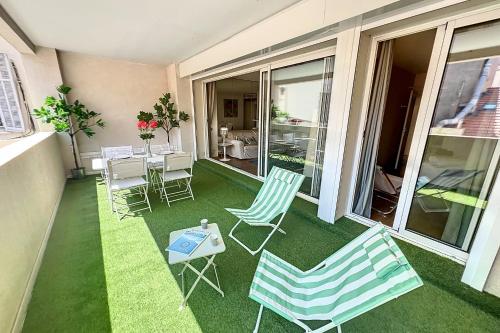 Cannes central Rue d'Antibes wide 1 BDR w terrace - quiet in green scenery photo 2