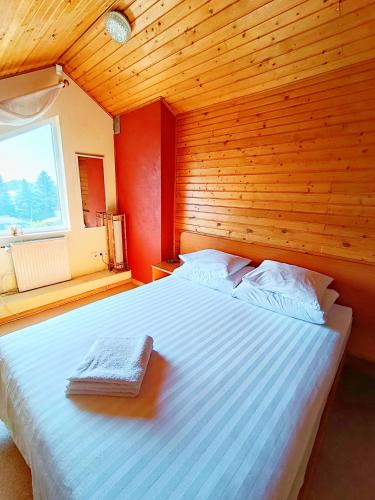 Postel nebo postele na pokoji v ubytování Urusel Hostel