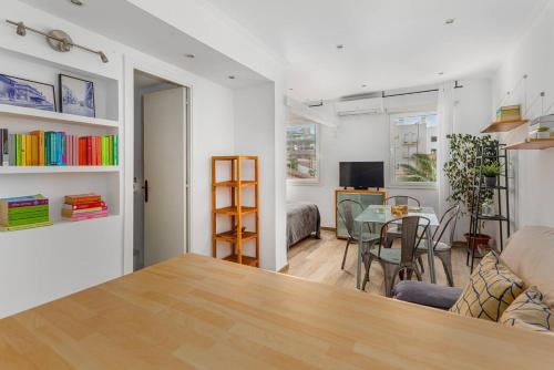 Estudio Bogatell Beach AC