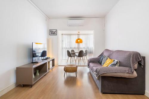 Quiet, Ultra-Central Stay KM0 for 3