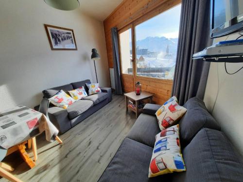 Spacieux duplex 4 pièces pour 8 personnes aux Menuires - FR-1-452-21