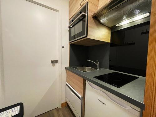 Studio confort rénové ski aux pieds, 4 pers, Les Menuires - FR-1-452-195