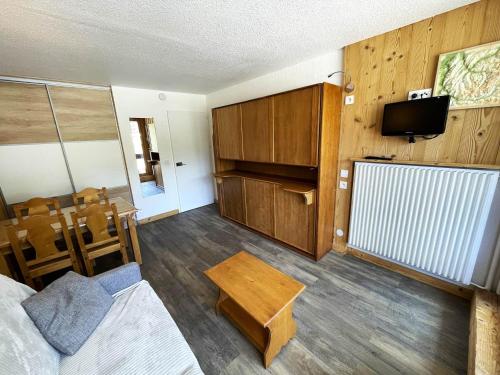 Studio confort rénové ski aux pieds, 4 pers, Les Menuires - FR-1-452-195