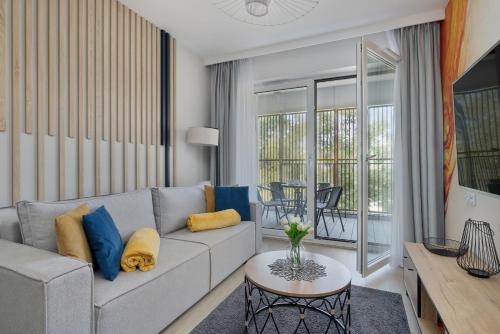 Baltic Wave by Solarento