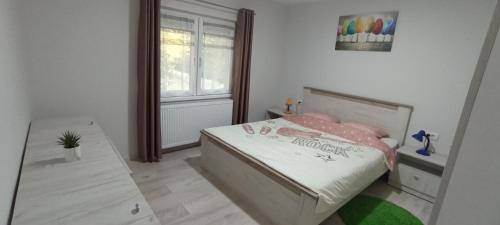 Postel nebo postele na pokoji v ubytování Stari Tršić