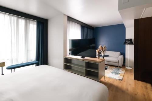Crowne Plaza Madrid - Centre Retiro by IHG photo 54