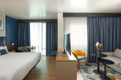 Crowne Plaza Madrid - Centre Retiro by IHG photo 62