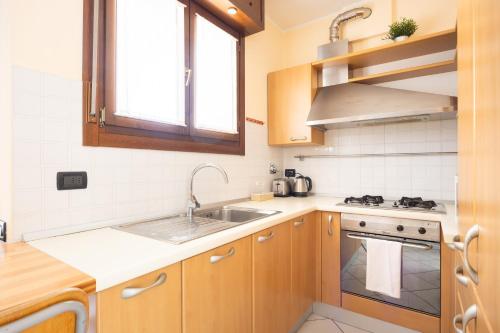 Bologna - The Suite 1 Apartment - Self Check-In photo 12