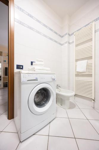 Bologna - The Suite 1 Apartment - Self Check-In photo 28