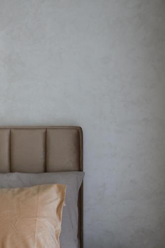 Ένα ή περισσότερα κρεβάτια σε δωμάτιο στο Simba Apartments Baile Felix