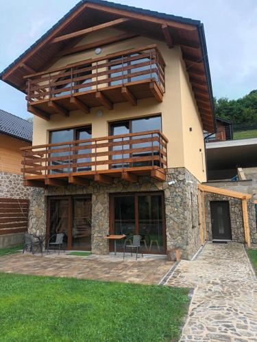 Chata Lenka Mýto pod Ďumbierom 657