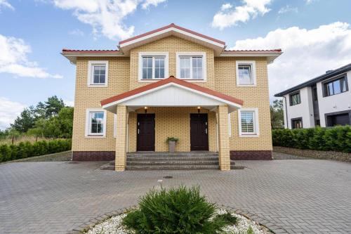 Το κτήριο όπου στεγάζεται  το διαμέρισμα