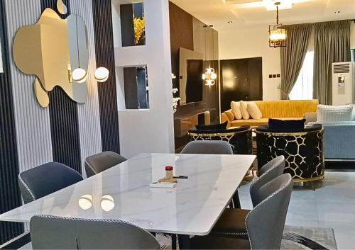 Gallery image of Signature Apartments Warri in Warri