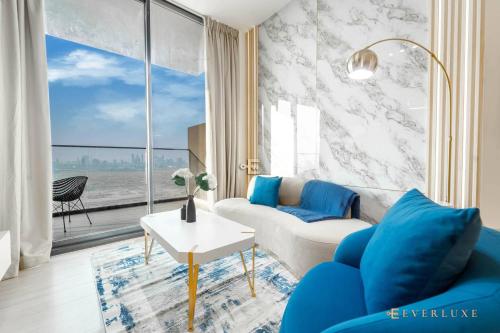 Everluxe Holiday Homes Rental Upscale JVC 1BR