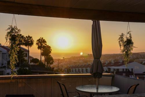 Sunset Views Apartment