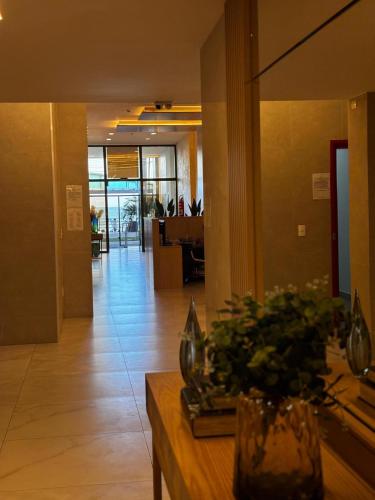 Ο χώρος του λόμπι ή της ρεσεψιόν στο Malaga Cobertura 3 quartos de frente para Praia do Morro Guarapari em frente o quiosque 19