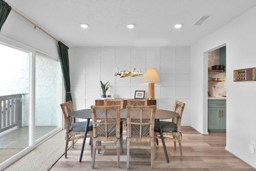 Φωτογραφία από το άλμπουμ του Lakeside Getaway Quiet Canal 2 Story Deck σε Montgomery