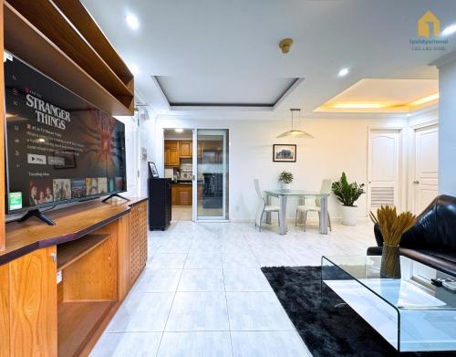 Fotografie z fotogalerie ubytování Free Pool Near Airport Peaceful 2BR Retreat v Ho Či Minově městě